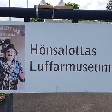 Trevligt Hus Med Egen Gard Och Fri Wifi, Emmaboda Kommun, Lindas Εξωτερικό φωτογραφία
